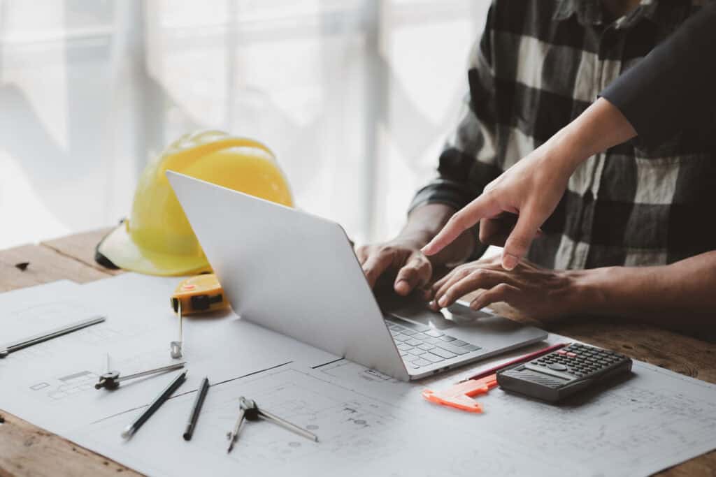 what website design features are essential for construction businesses